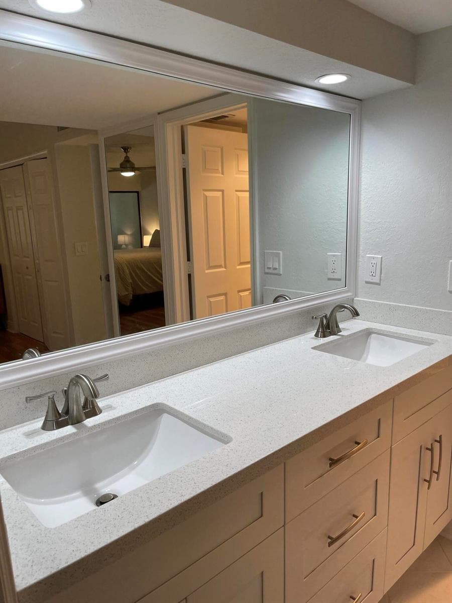 1660 Twelve Oaks Way 203 photo 14