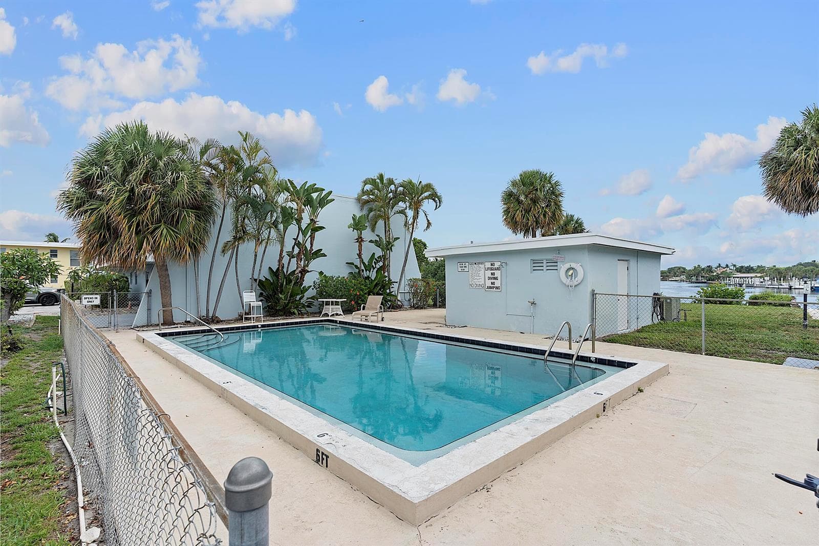 725 Hummingbird Way 111 photo 22