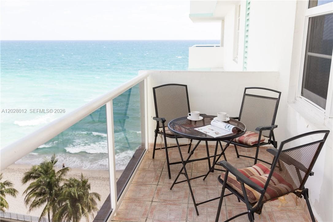 3725 S Ocean Dr 1003 photo 22