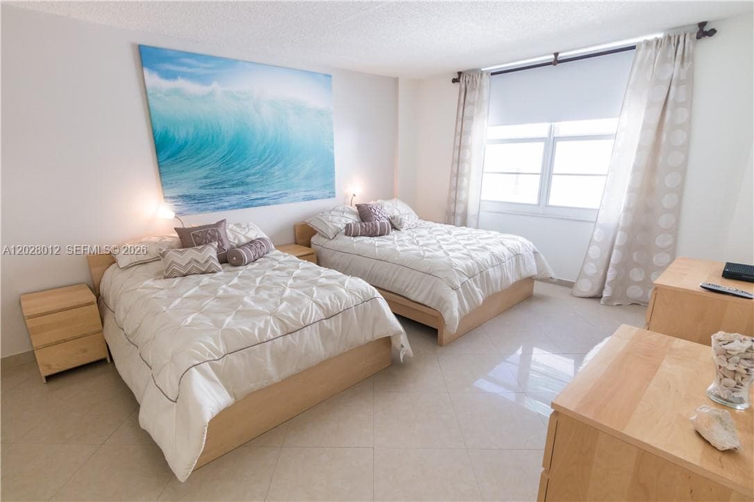 3725 S Ocean Dr 1003 photo 14