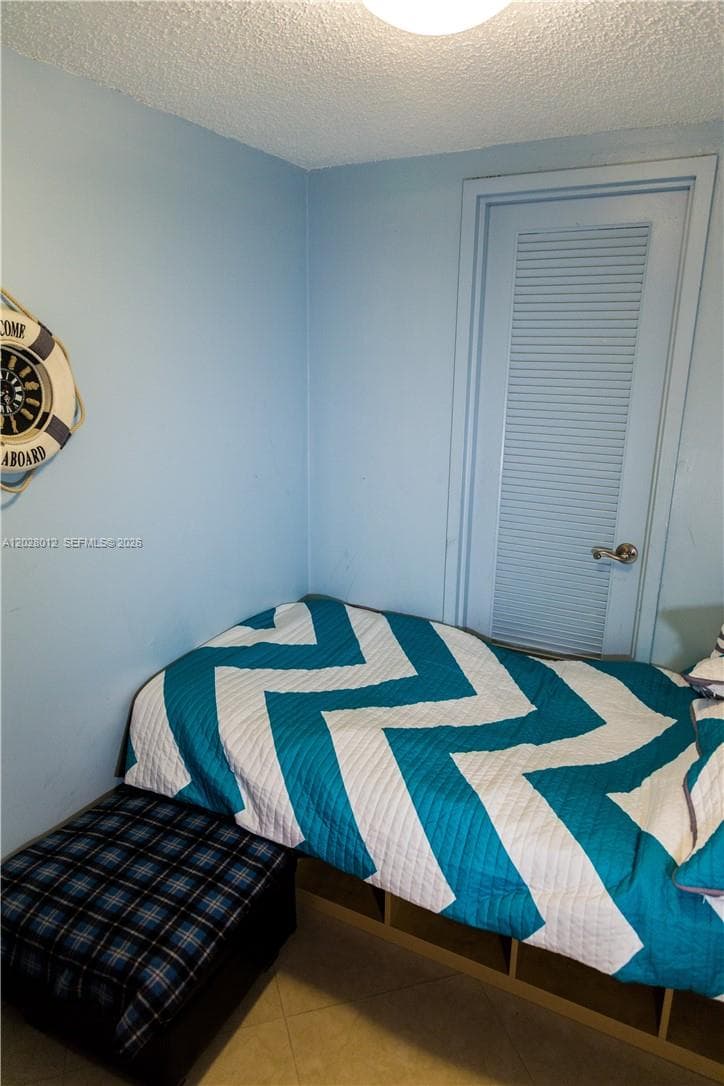 3725 S Ocean Dr 1003 photo 19