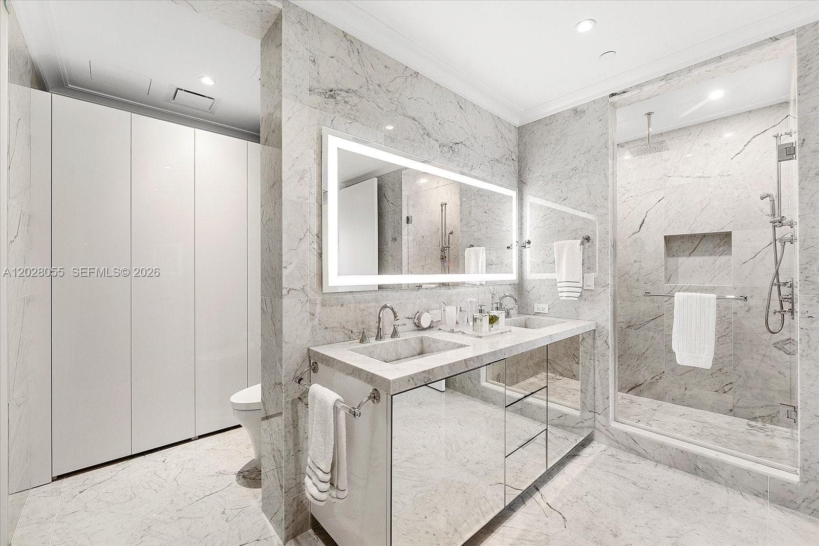 15701 Collins Ave 3101 photo 20