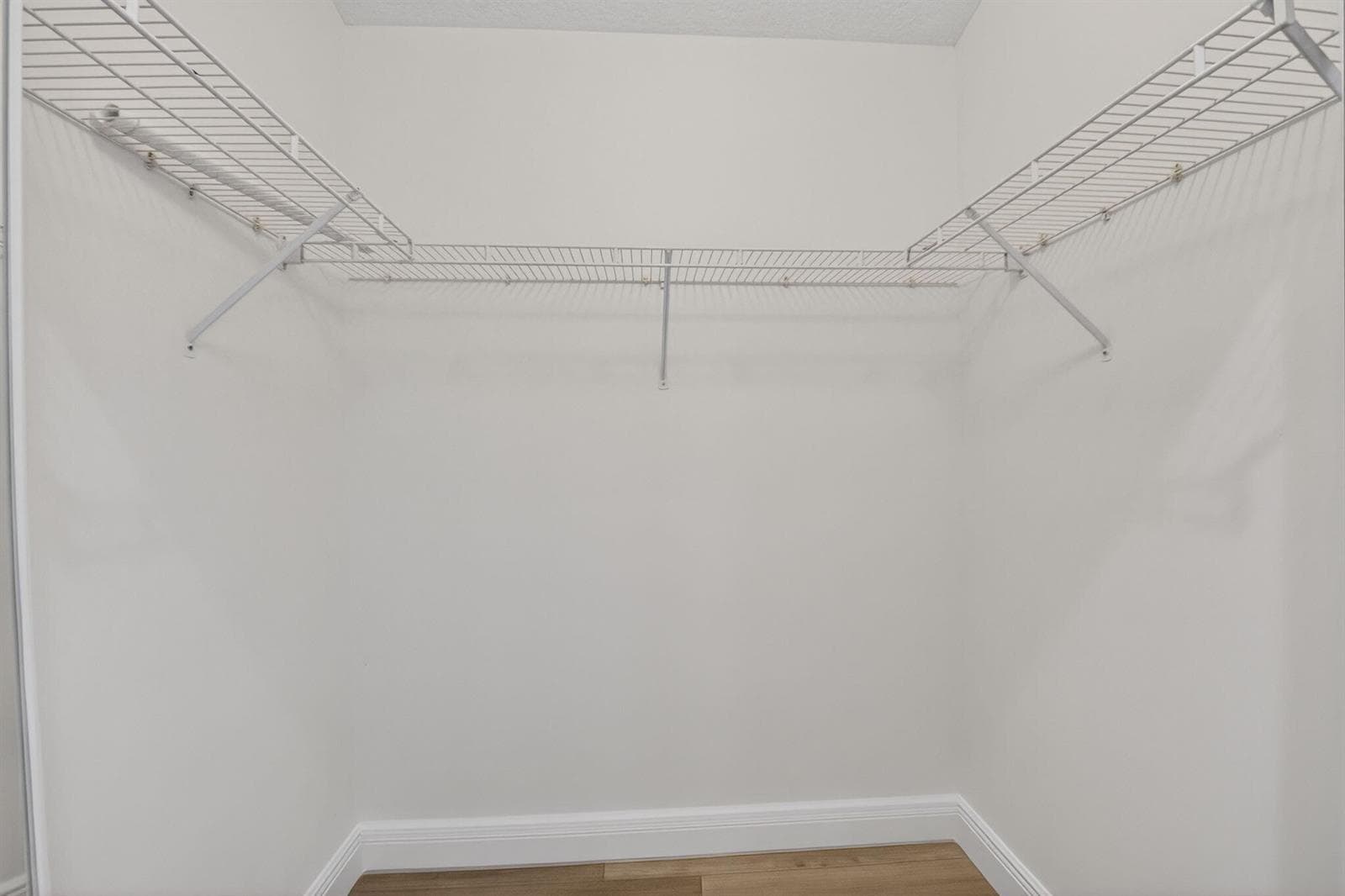 5891 Royal Isles Boulevard photo 23