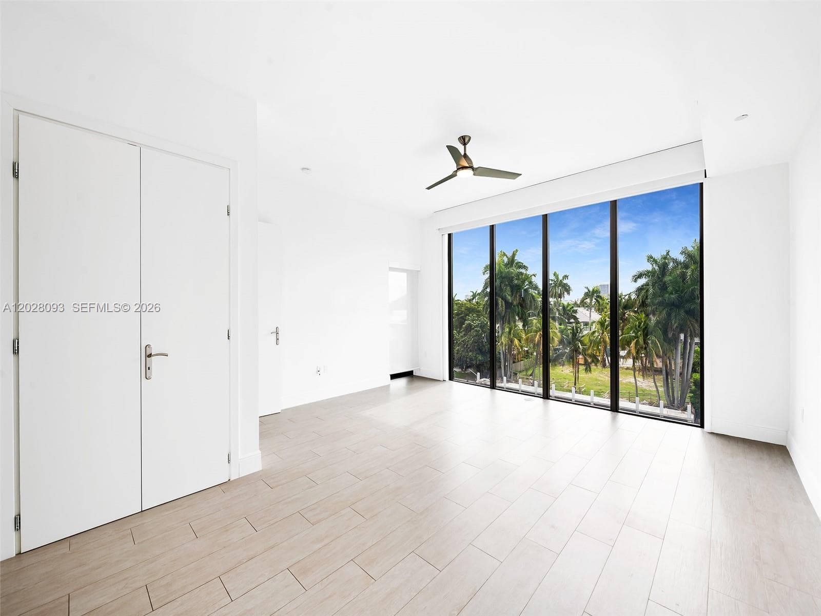 30 Isle Of Venice Dr 403 photo 22