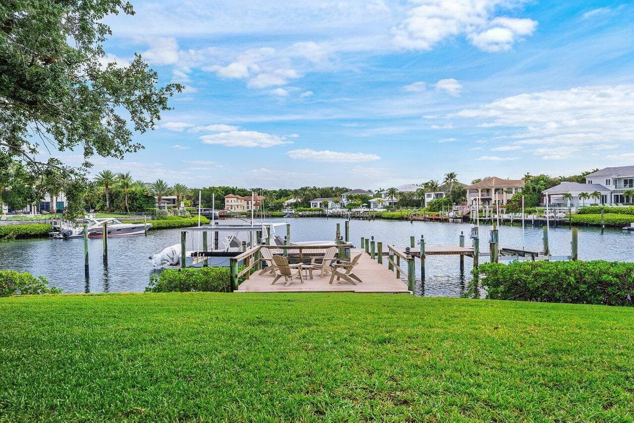 3602 Captains Way photo 9