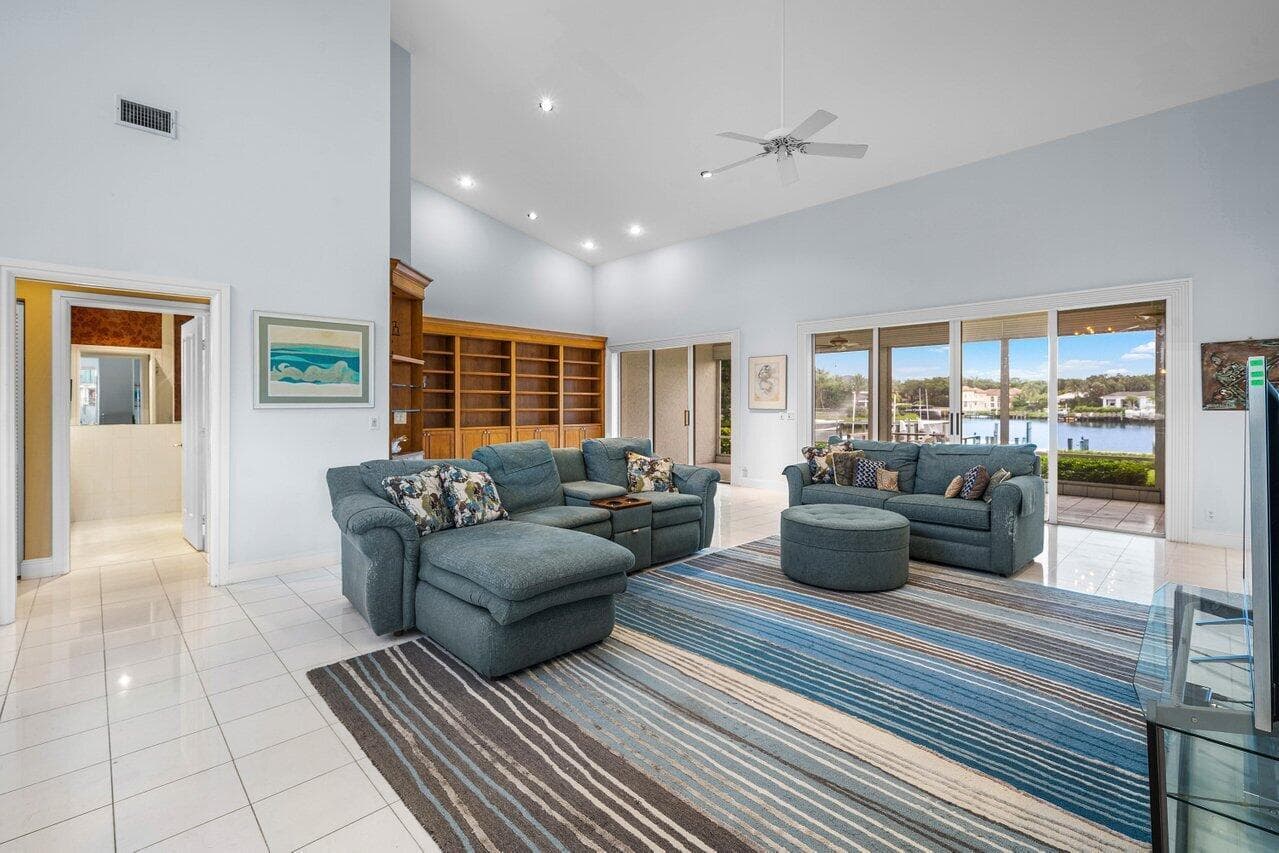 3602 Captains Way photo 14