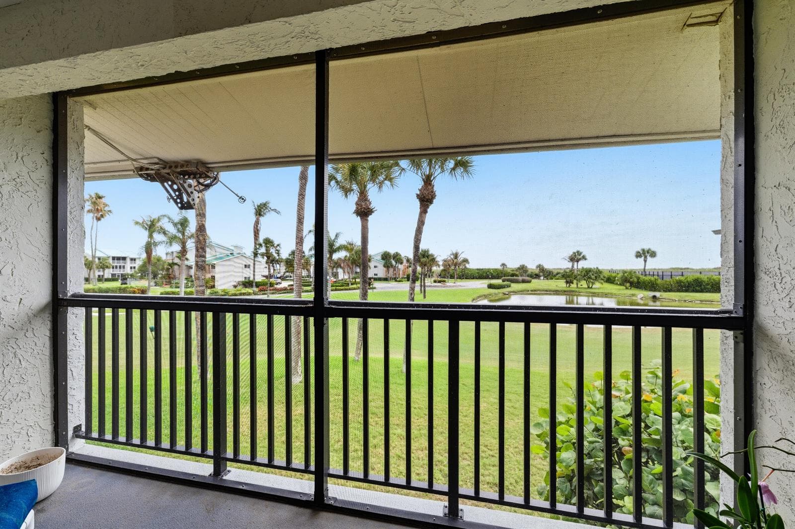 2400 S Ocean Drive V421 photo 16