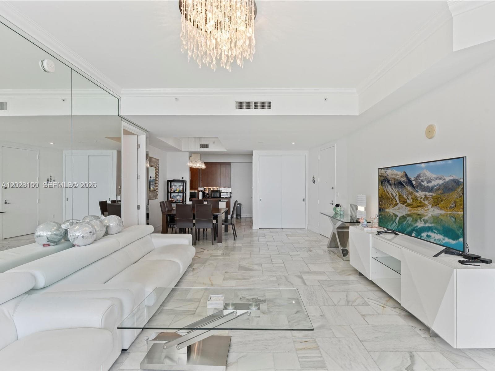 18101 Collins Ave 1904 photo 5