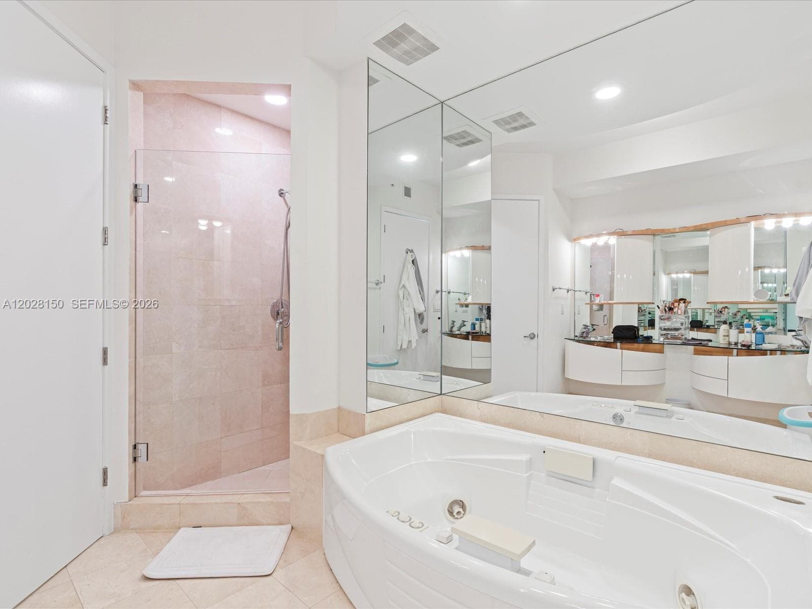 18101 Collins Ave 1904 photo 24