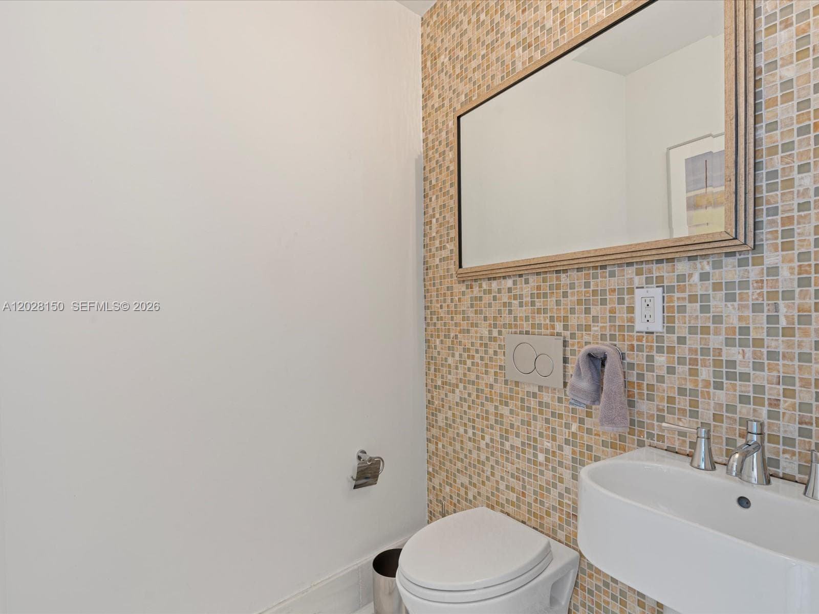 18101 Collins Ave 1904 photo 15