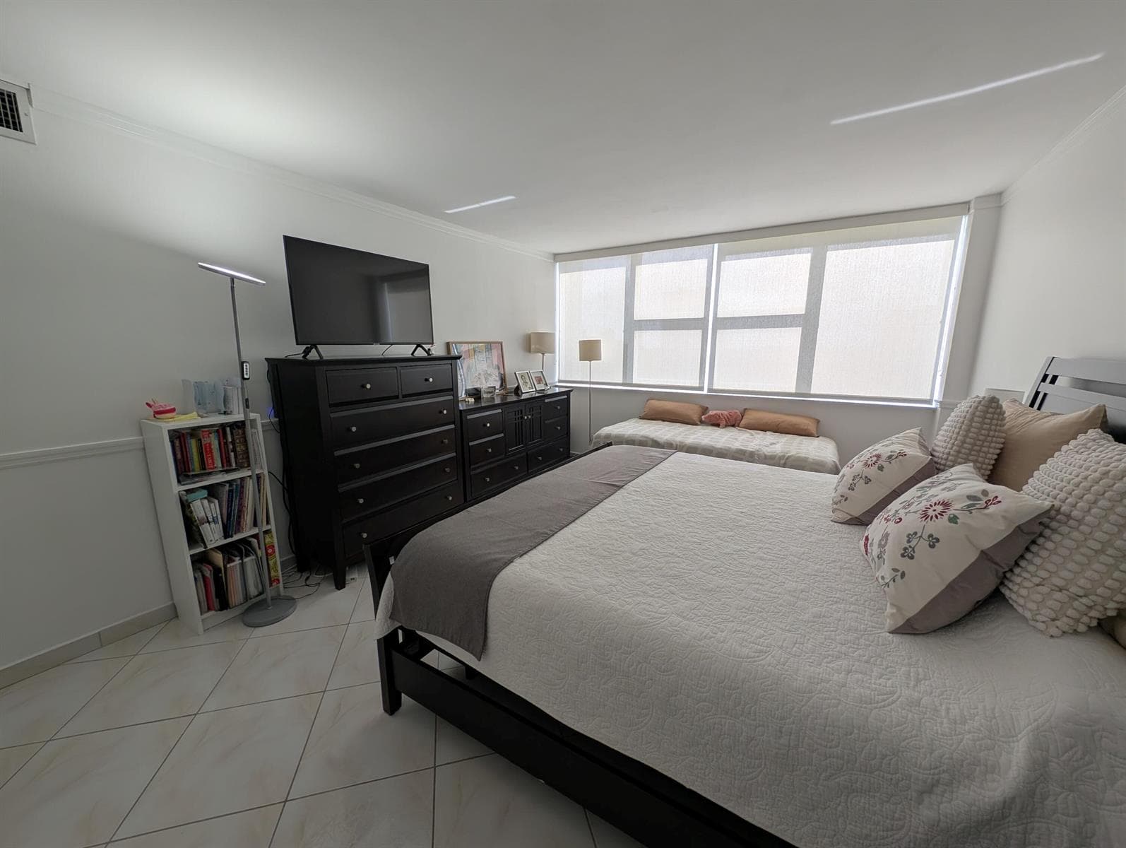 3140 S Ocean Drive 410 photo 17