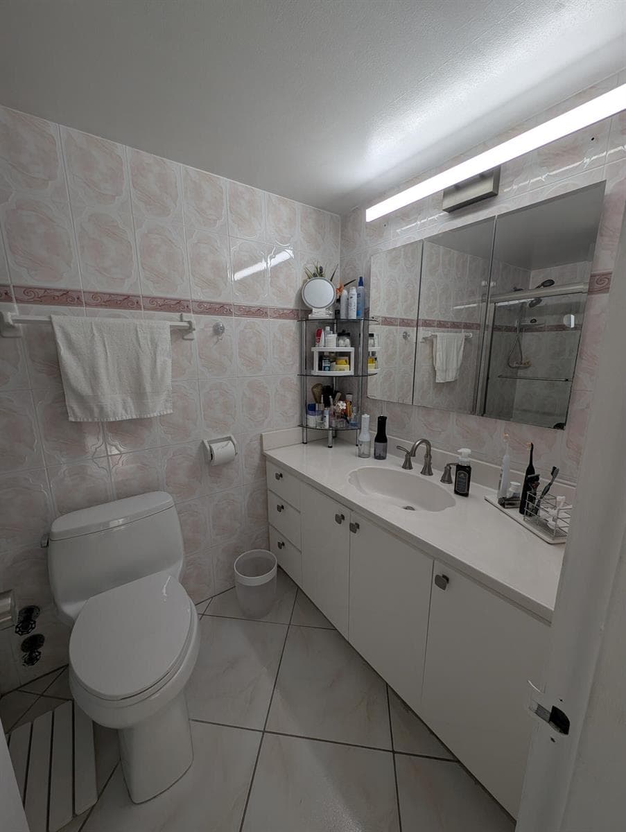 3140 S Ocean Drive 410 photo 22