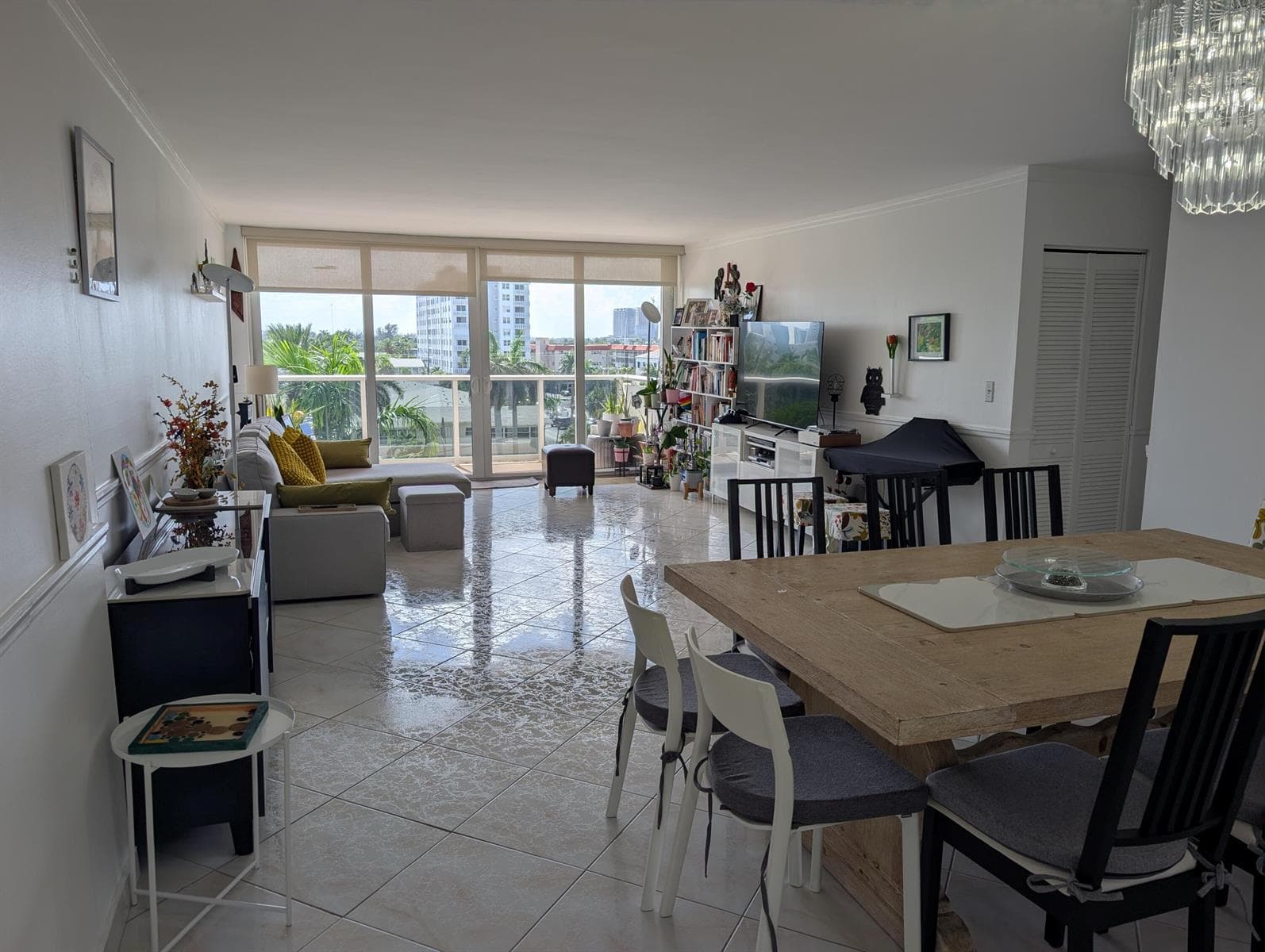 3140 S Ocean Drive 410 photo 4
