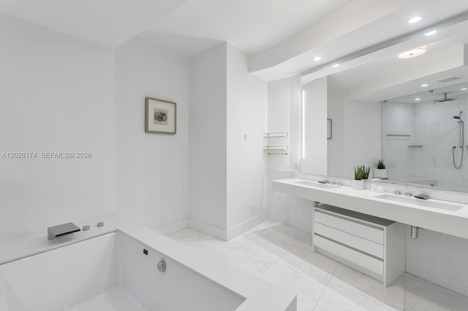 18555 Collins Ave 5105 photo 19