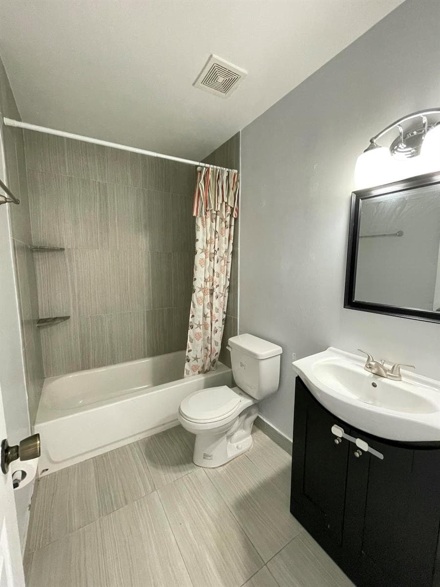16344 Country Lake Circle photo 22