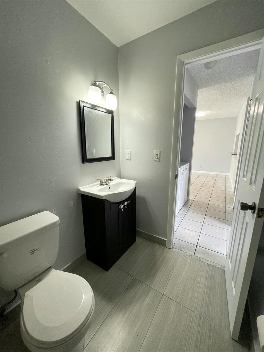 16344 Country Lake Circle photo 24