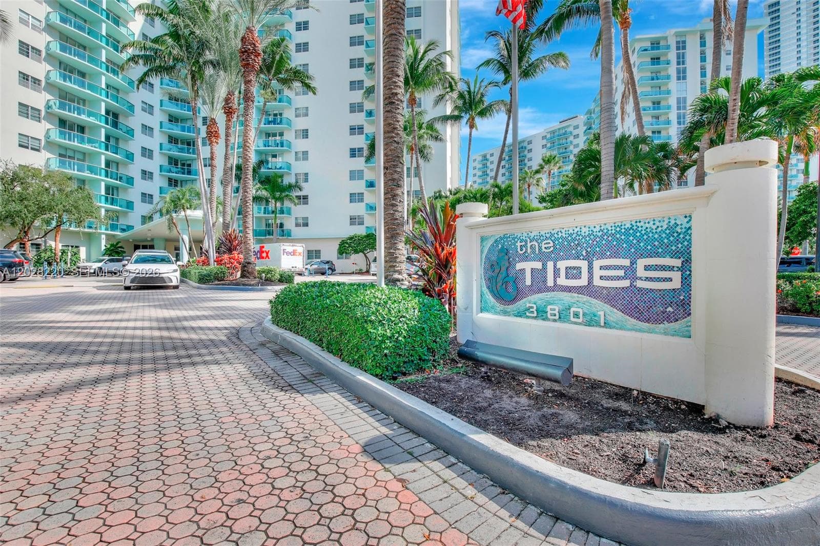 3801 S Ocean Dr 6Z photo 1