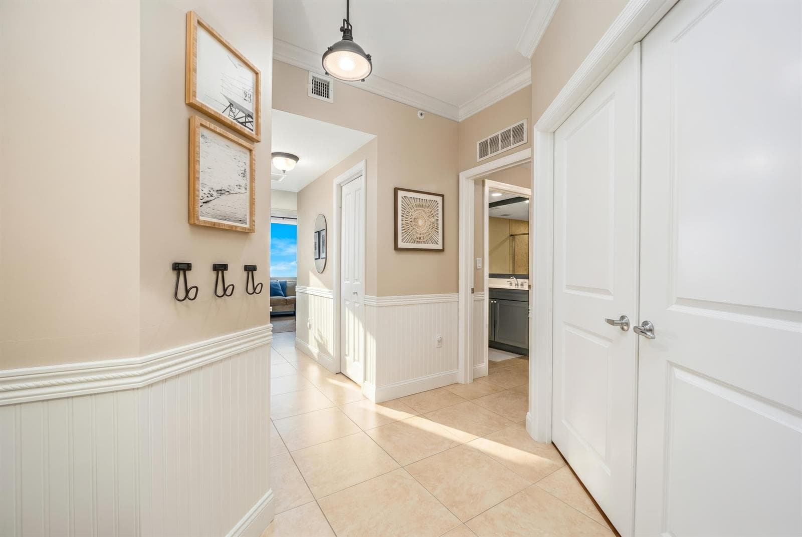 875 NW Flagler Avenue 203 photo 4