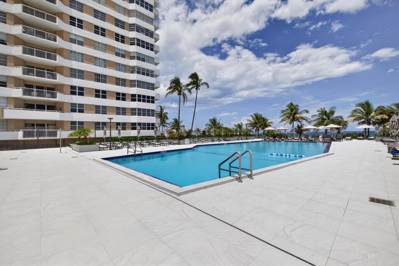 1950 S Ocean Drive 10b photo 25