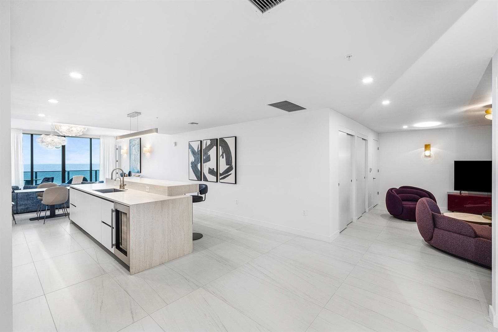 900 N Ocean Boulevard 1504 photo 17