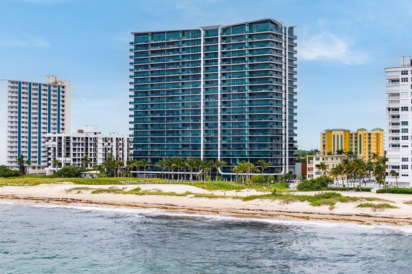 900 N Ocean Boulevard 1504 photo 1