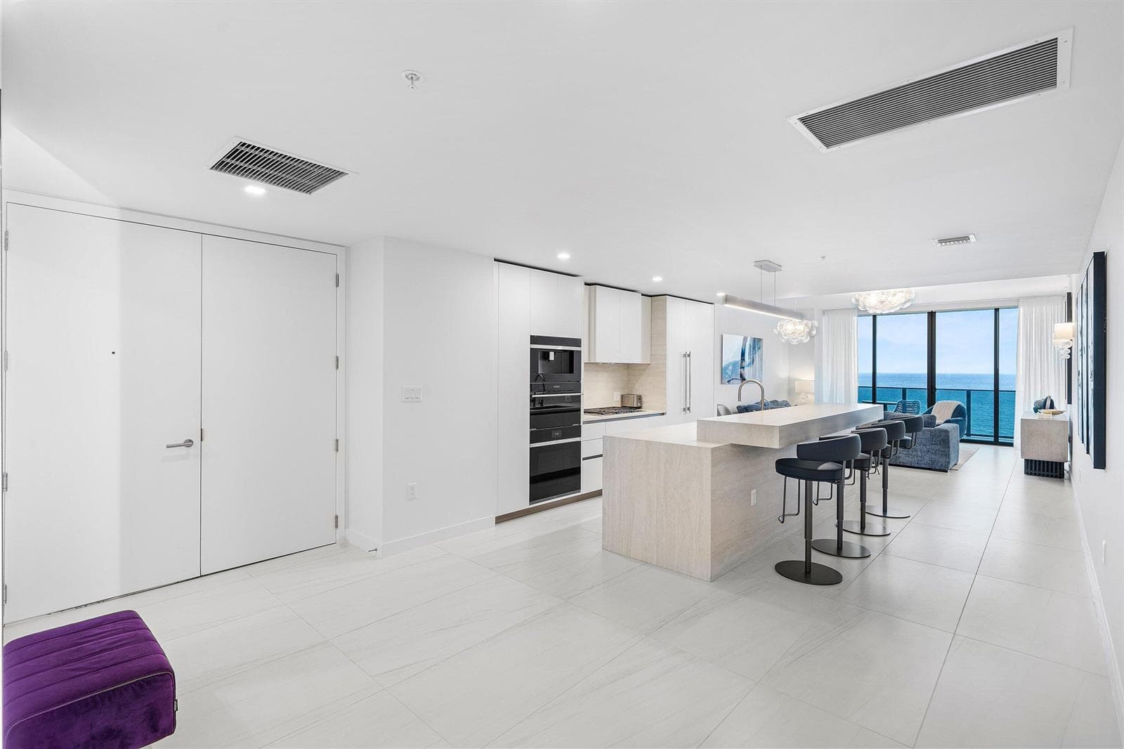900 N Ocean Boulevard 1504 photo 18