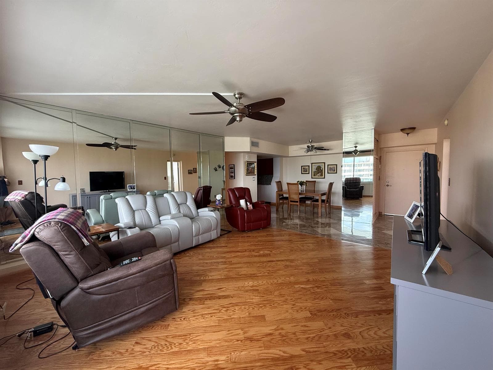 3233 NE 34th Street 1601 photo 6
