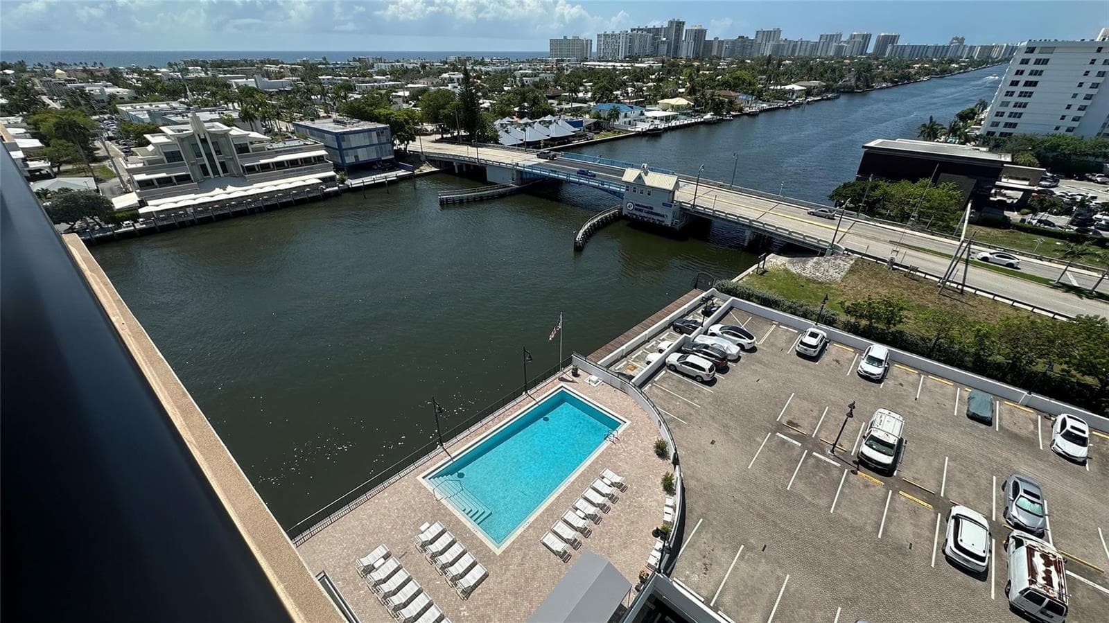 5100 Dupont Boulevard 11n photo 17