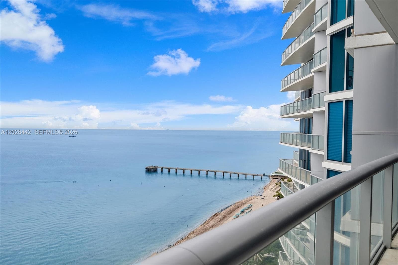 17001 Collins Ave 2307 photo 2