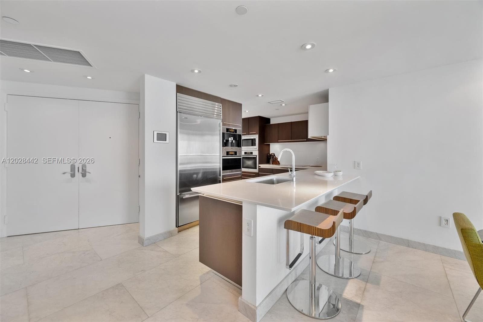 17001 Collins Ave 2307 photo 10