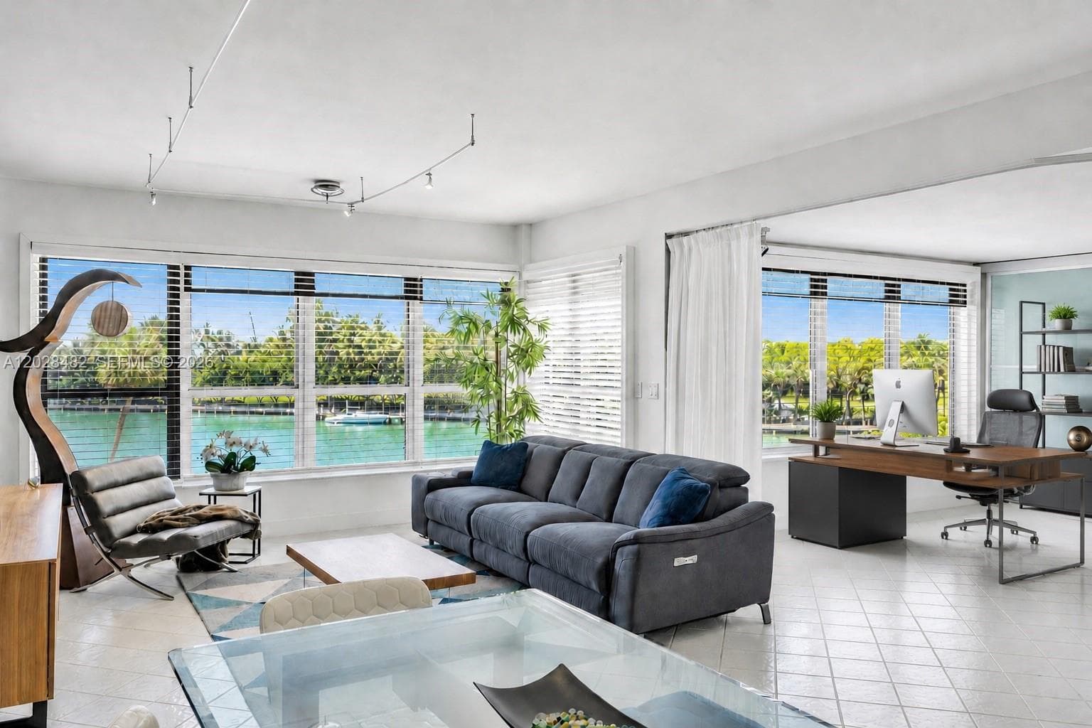 9102 W Bay Harbor Dr 3-C photo 9