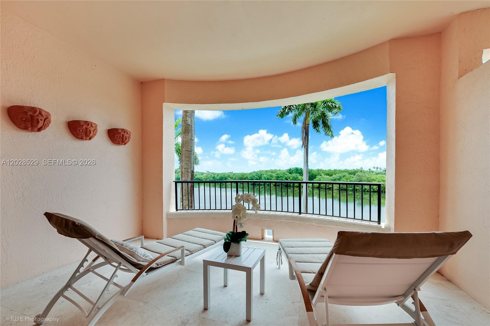 13645 Deering Bay Dr 123 photo 2