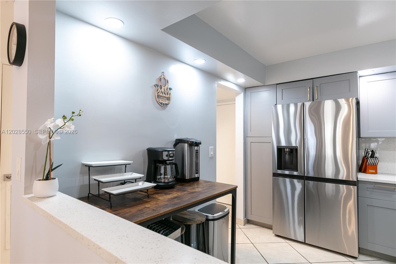2401 S Ocean Dr 404 photo 9