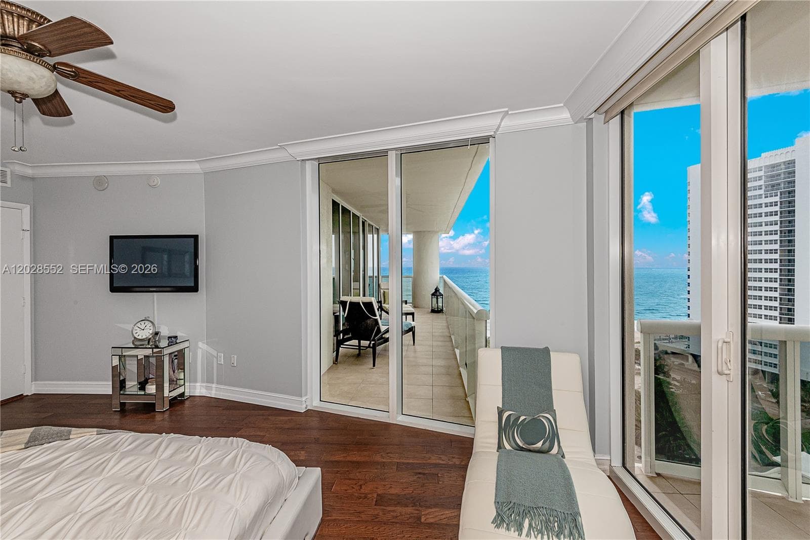 1850 S Ocean Dr 1105 photo 23