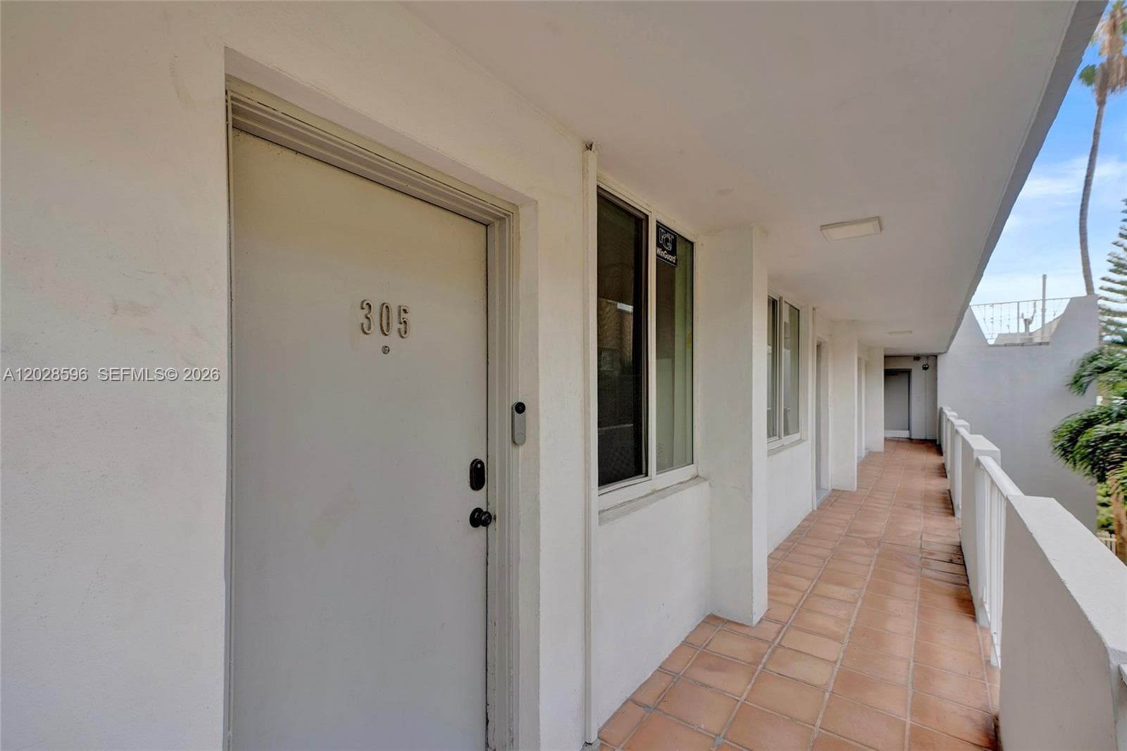 7133 Bay Dr 305 photo 22