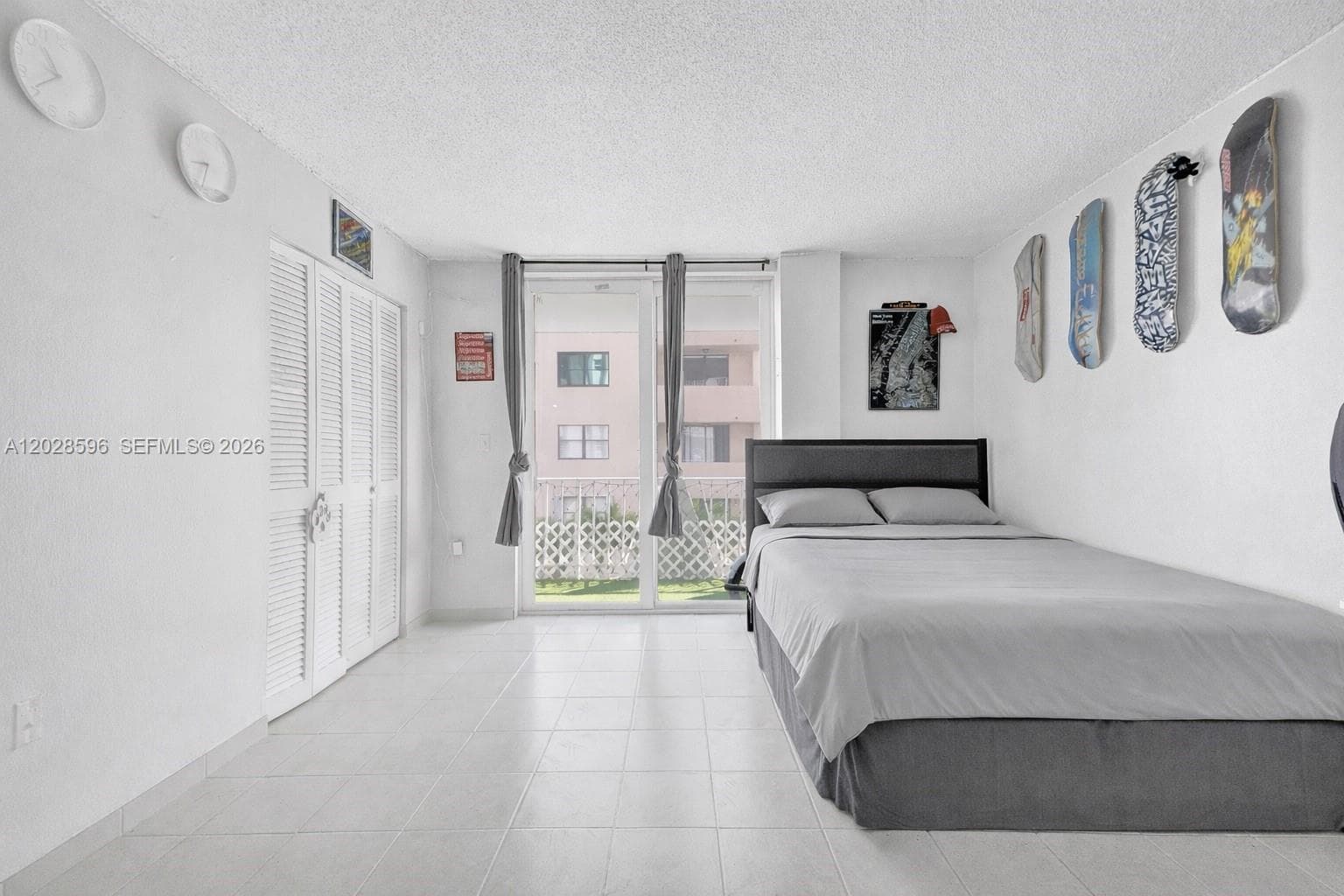 7133 Bay Dr 305 photo 5
