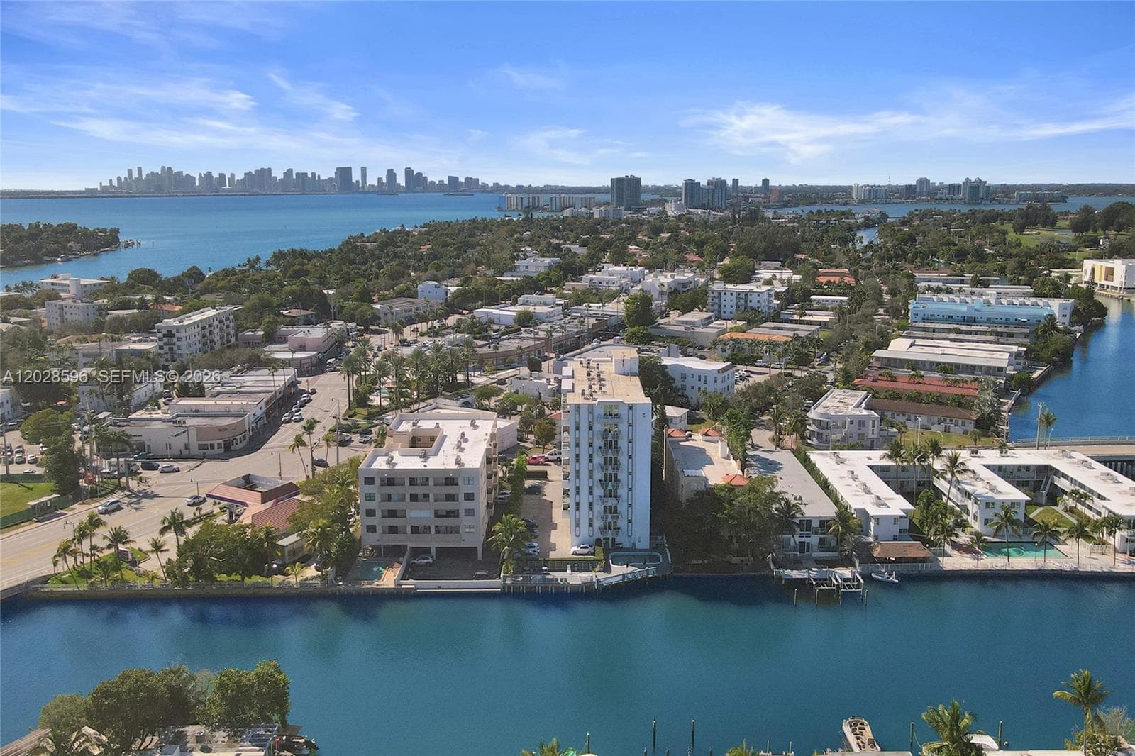 7133 Bay Dr 305 photo 14