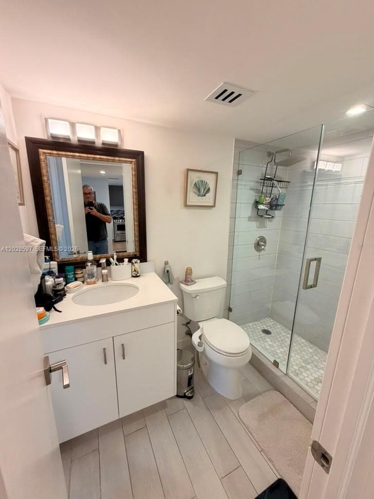 401 Ocean Dr 224 photo 16