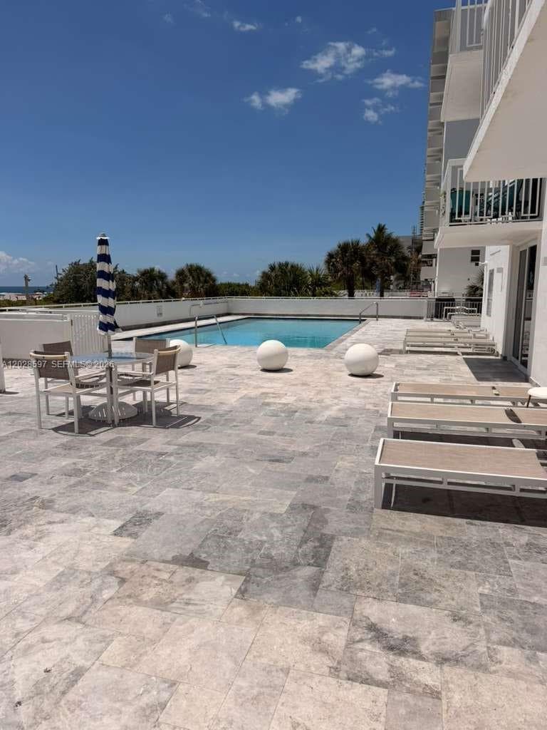 401 Ocean Dr 224 photo 10