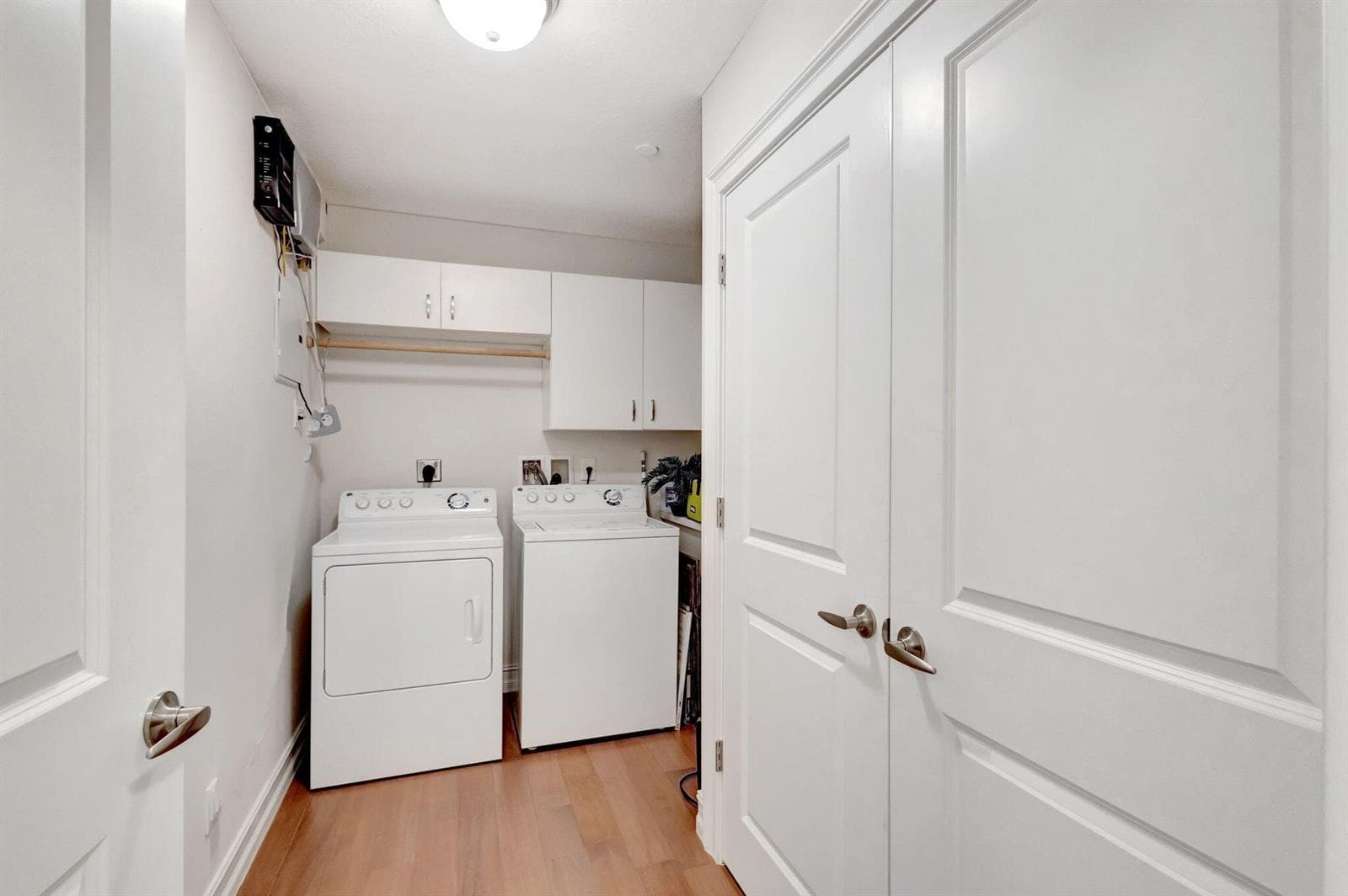 444 N Bay Colony Dr Drive N photo 9