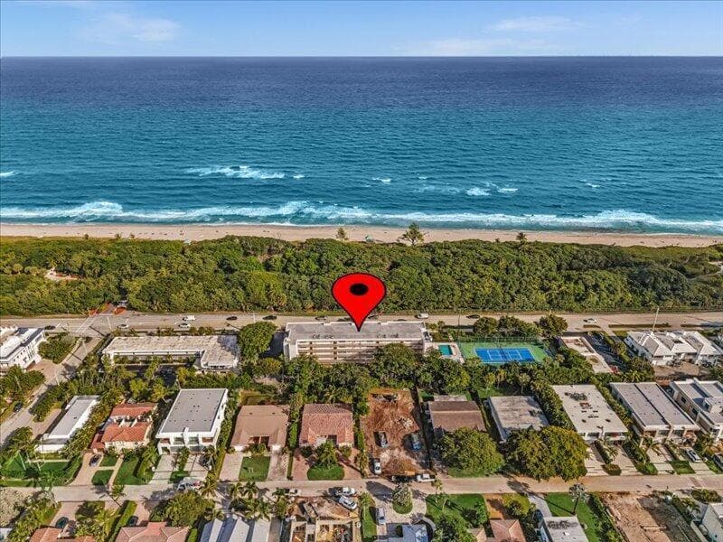 277 N Ocean Boulevard 304 photo 5
