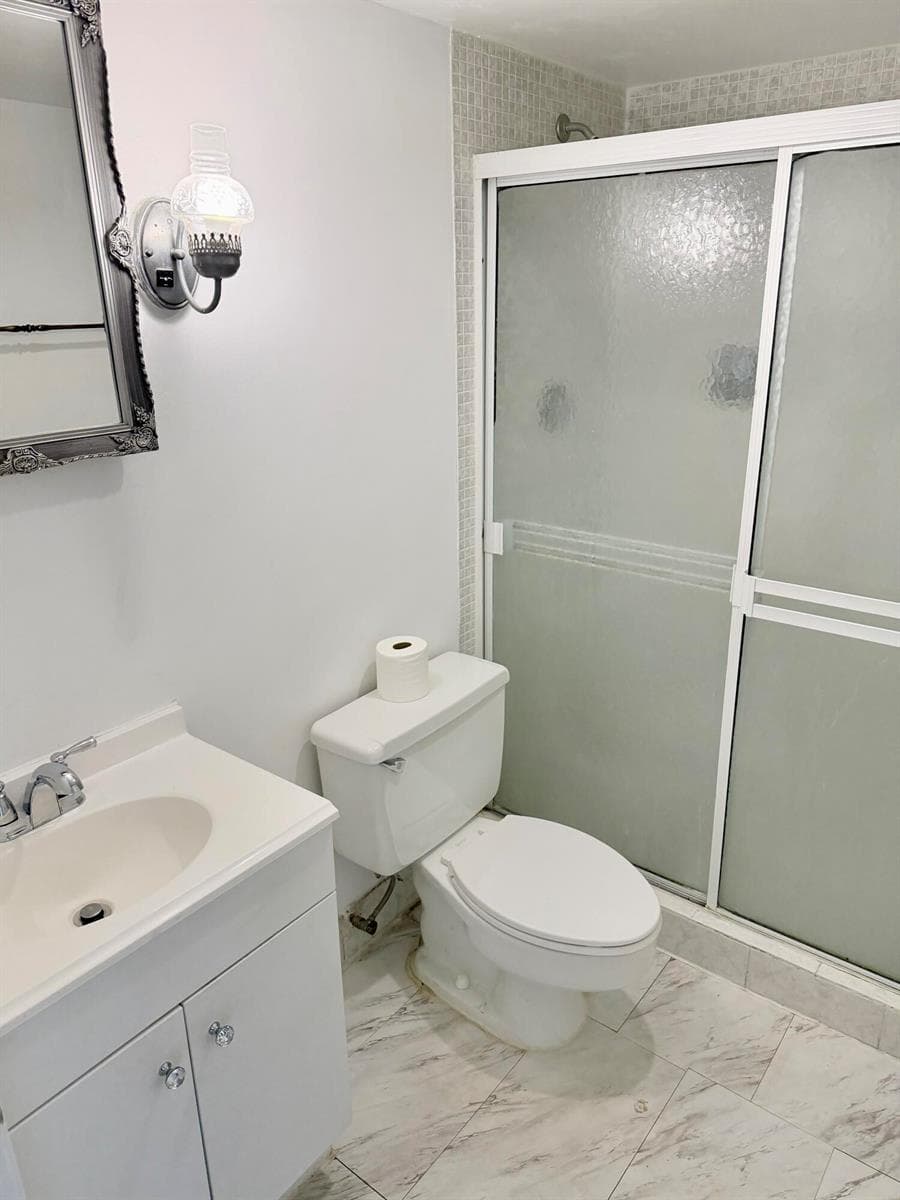 5600 N Flagler Drive Unit 1203 photo 17