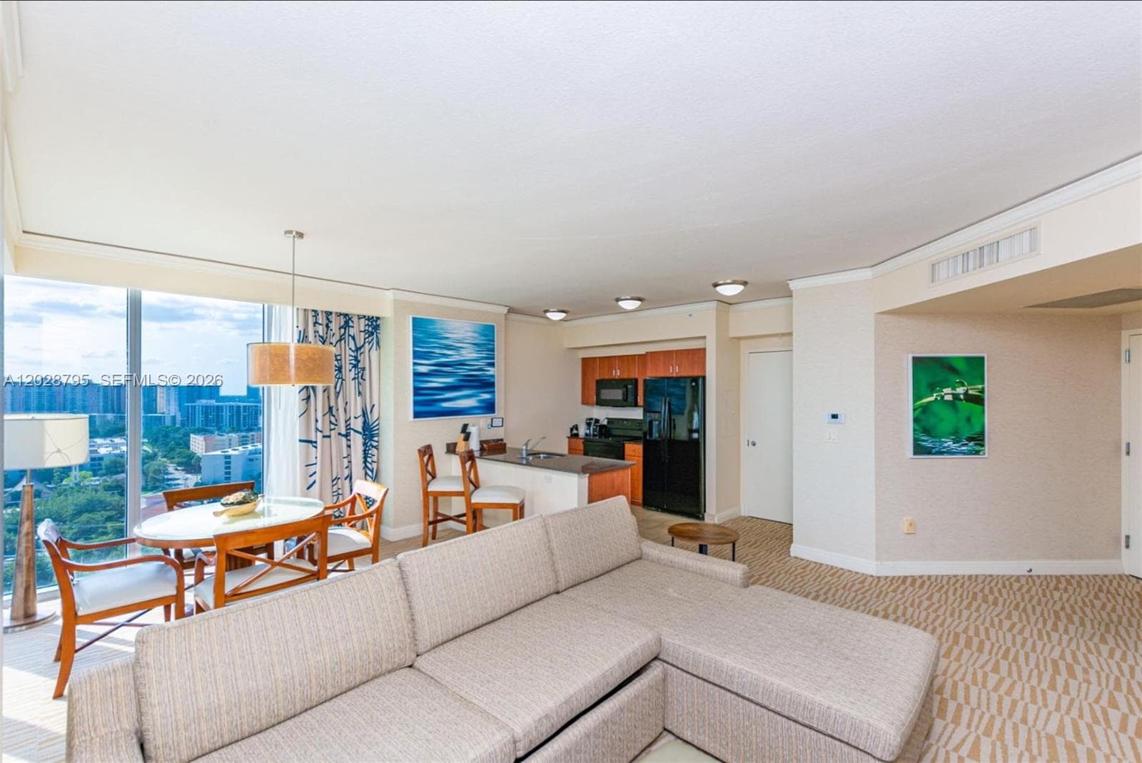 18001 Collins Ave 1414 photo 7