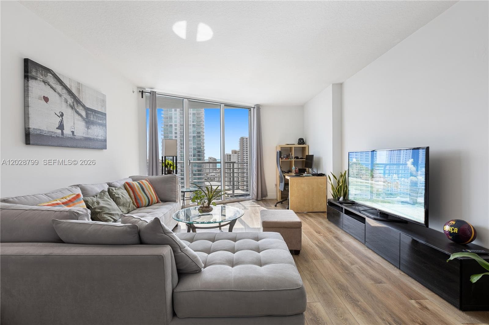 325 S Biscayne Blvd 2517 photo 16