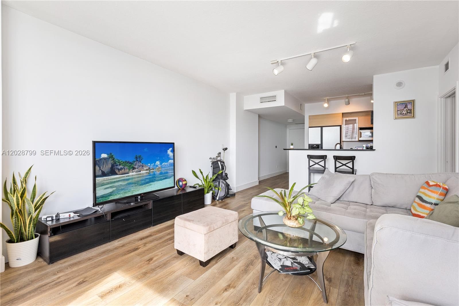 325 S Biscayne Blvd 2517 photo 10