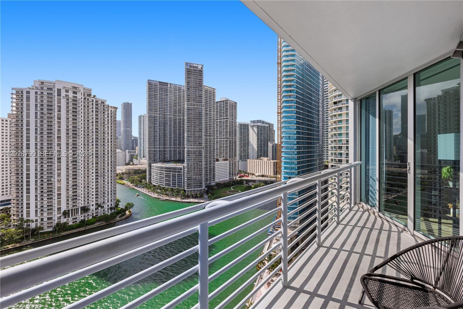 325 S Biscayne Blvd 2517 photo 4