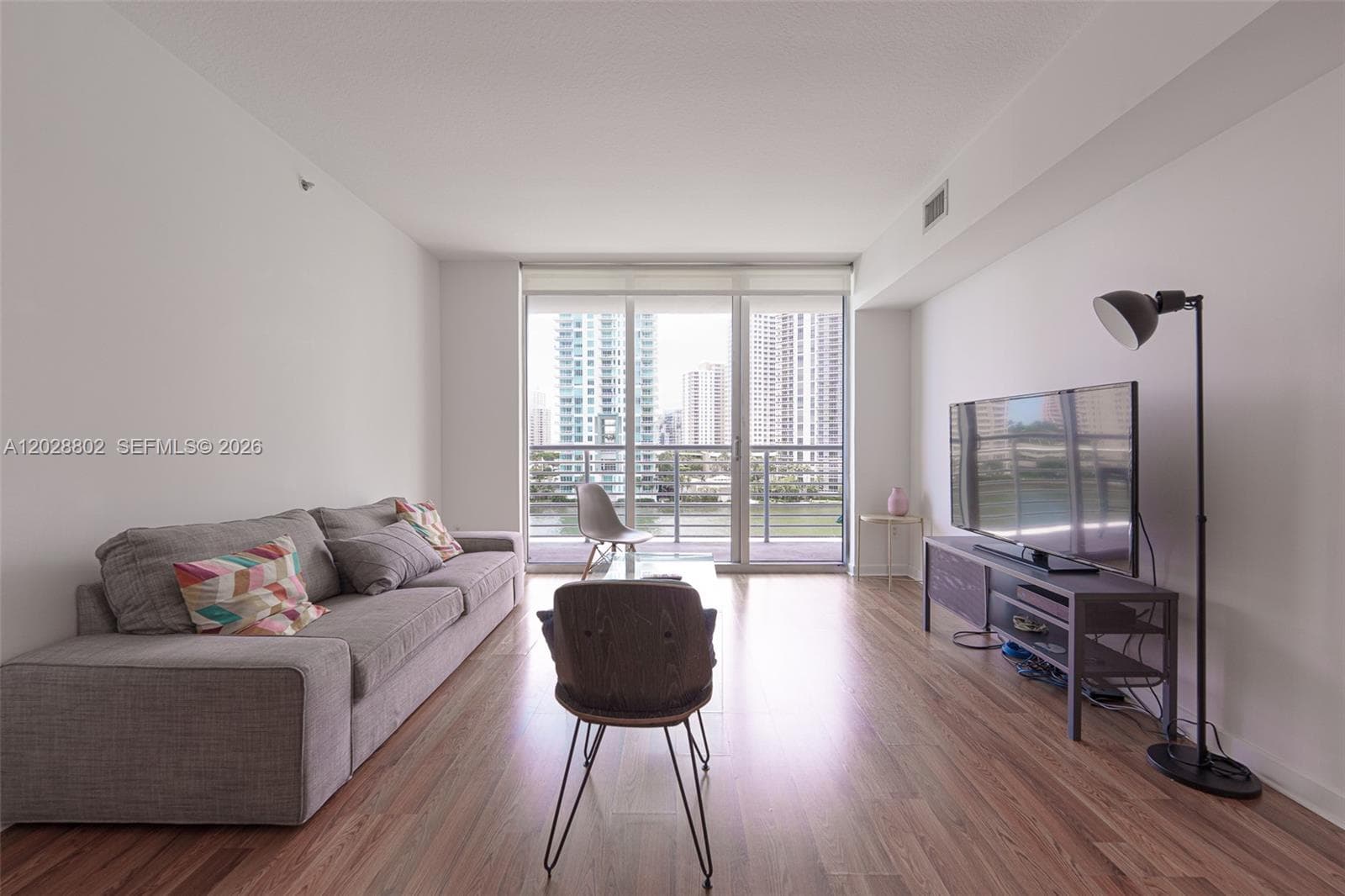 325 S Biscayne Blvd 821 photo 20