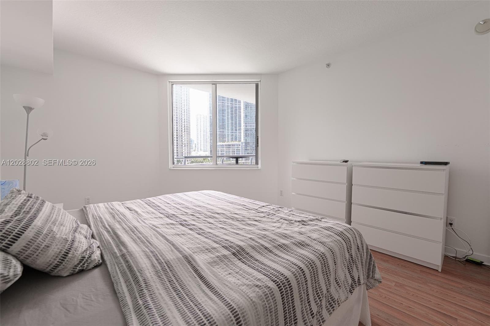 325 S Biscayne Blvd 821 photo 15