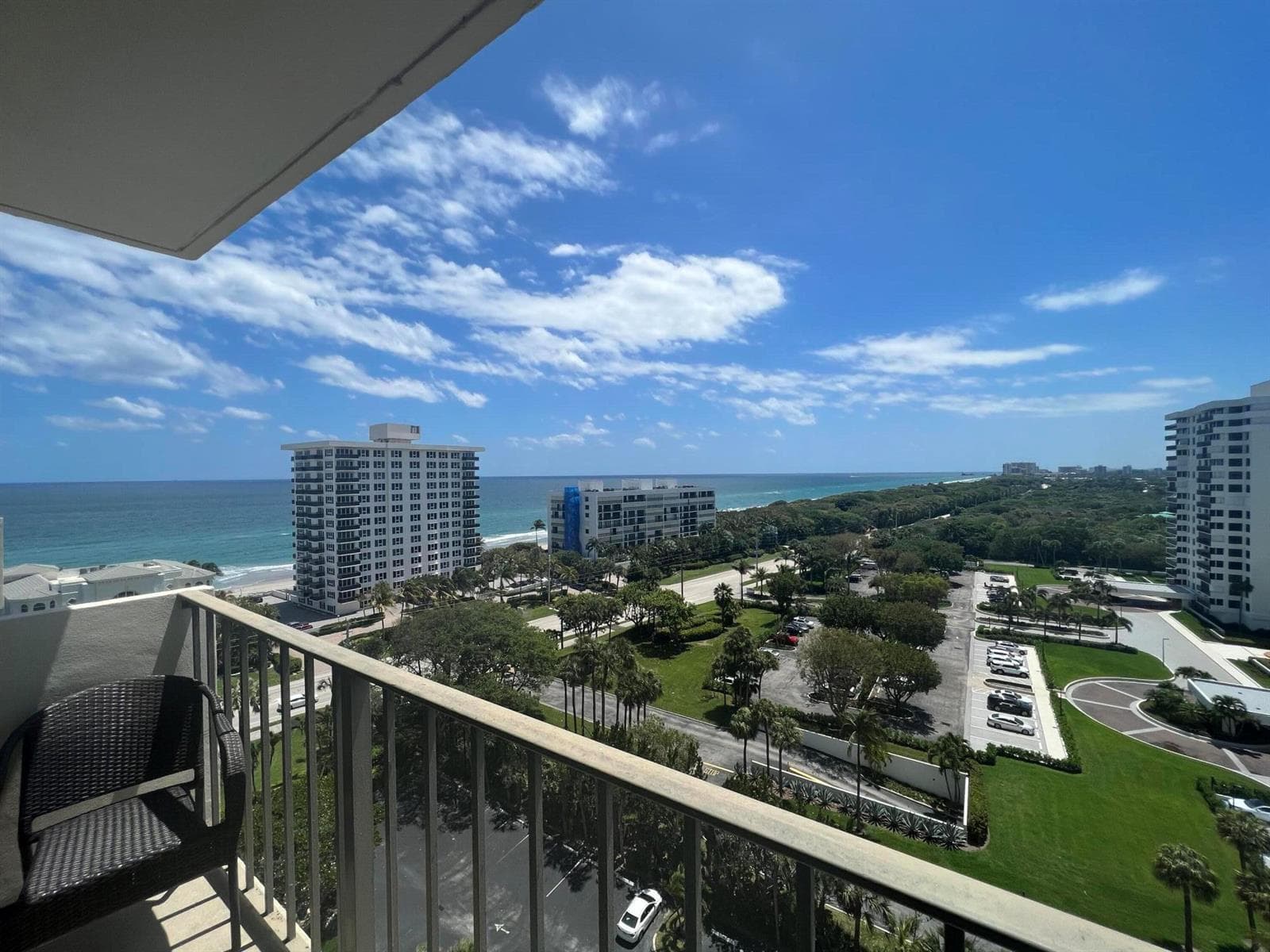 2121 N Ocean Boulevard 1405e photo 2