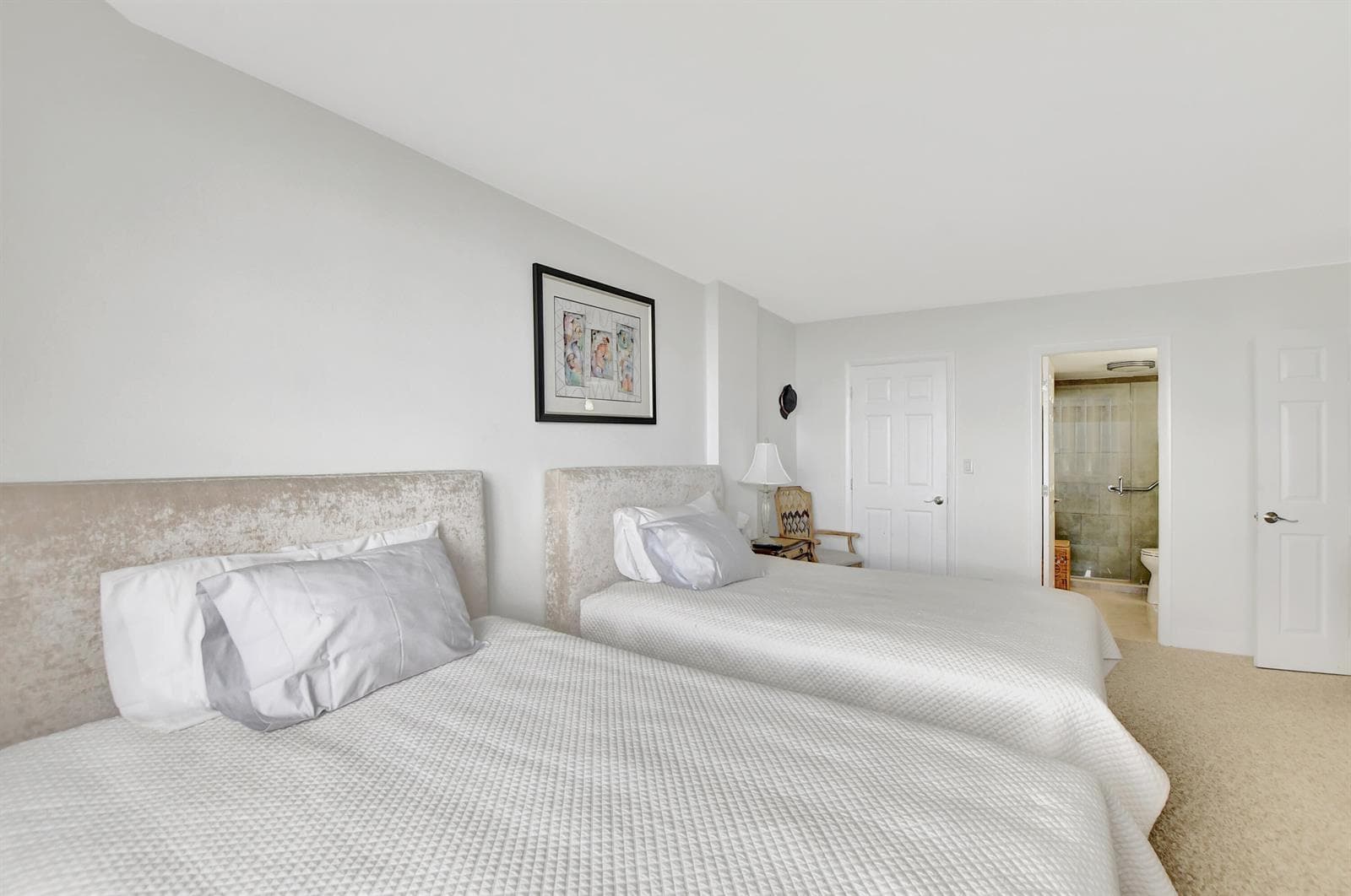 2121 N Ocean Boulevard 1405e photo 19
